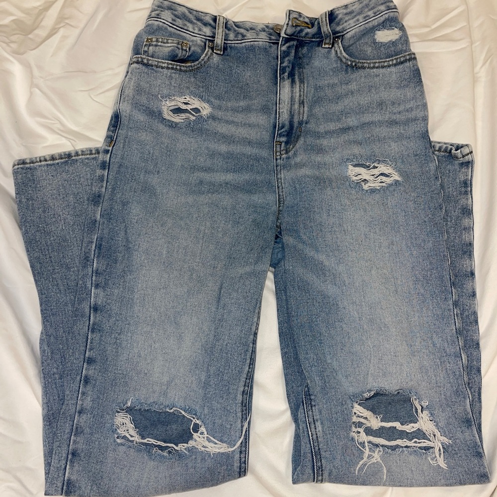 PacSun 90s Boyfriend Ripped Jeans Size 28